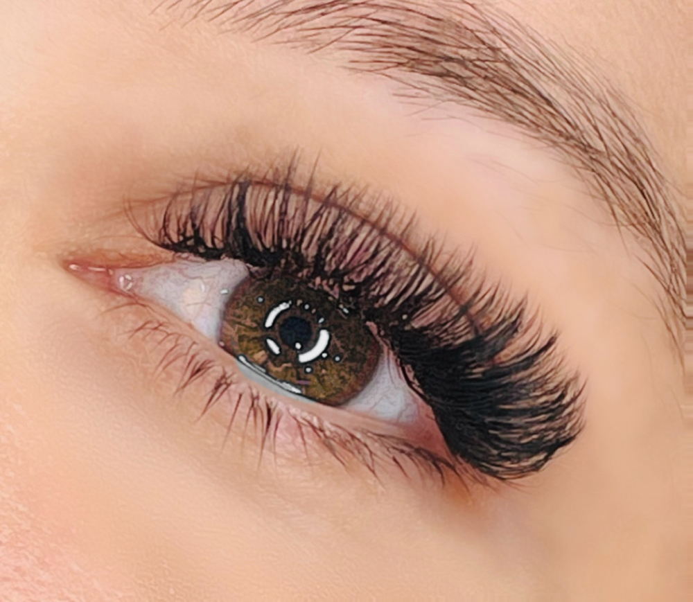 Full Set Volume Lash Extensions