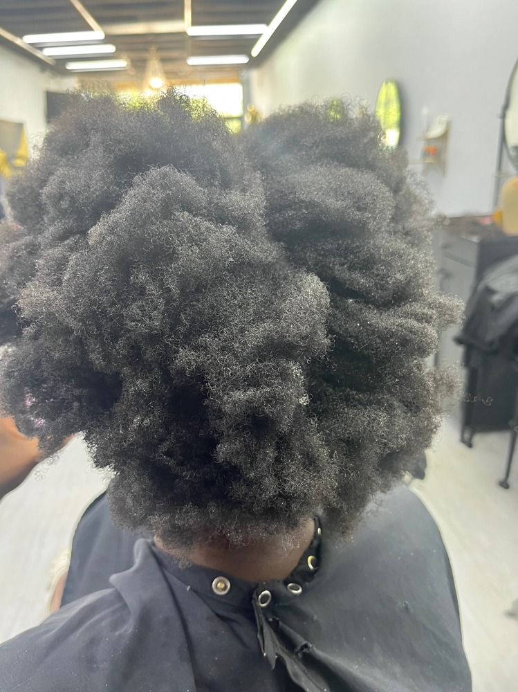 Hair Maintenance / Braid Prep at Mane lane salon in Sugarland, TX