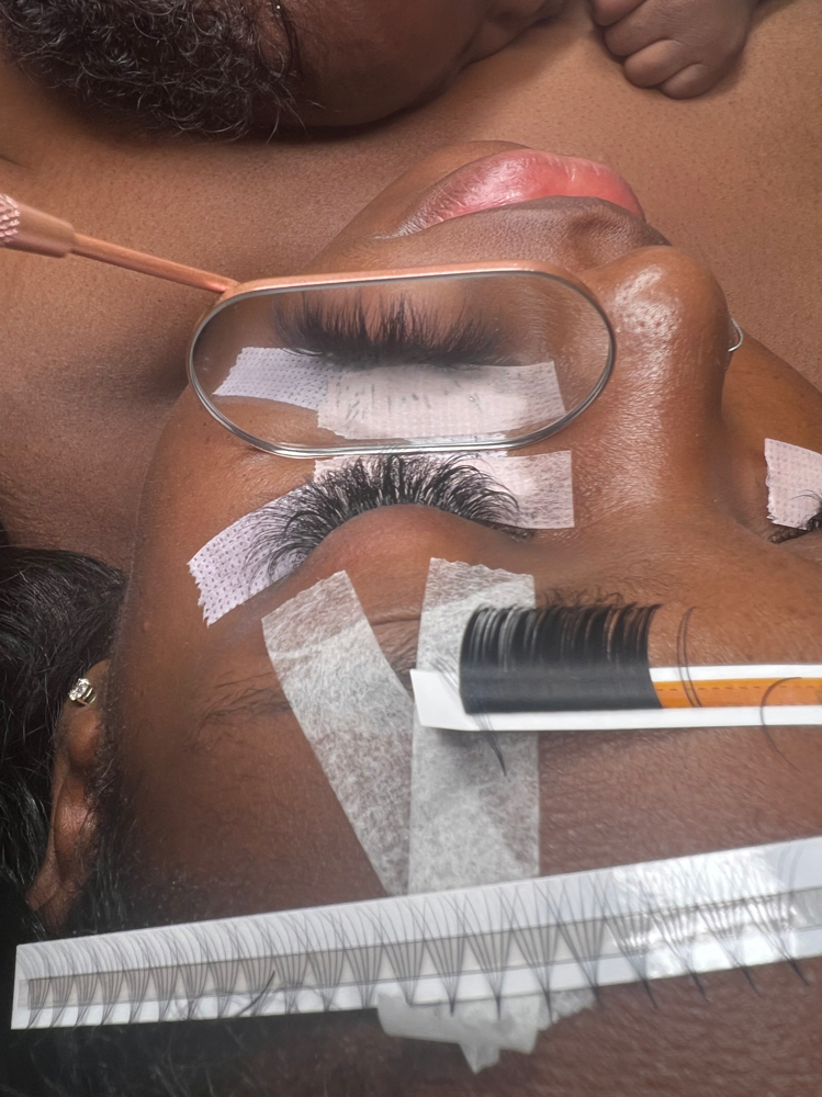 Hybrid Wispy Lash Set