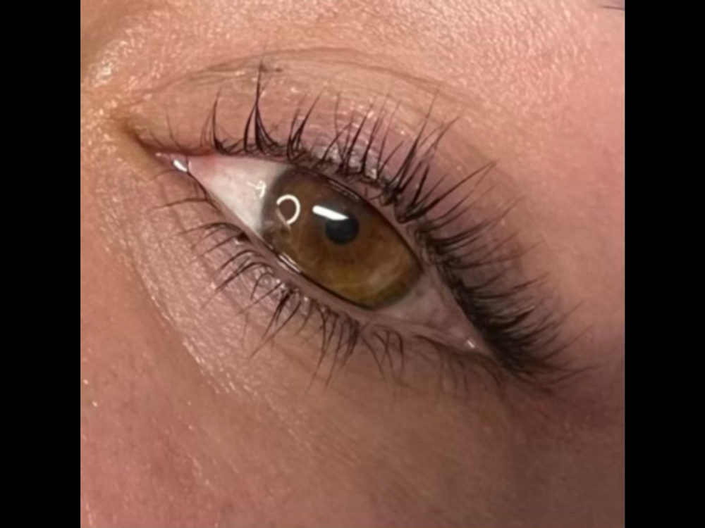 Lash Lift + Tint