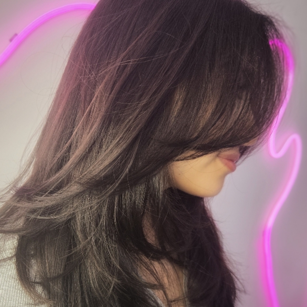 Bang Trim at Daydream Beauty in Plantation, FL