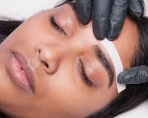 Eye Brow Waxing