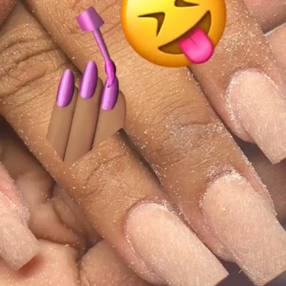 Royal Fill-in at Queen Snek Nails in Detroit, MI
