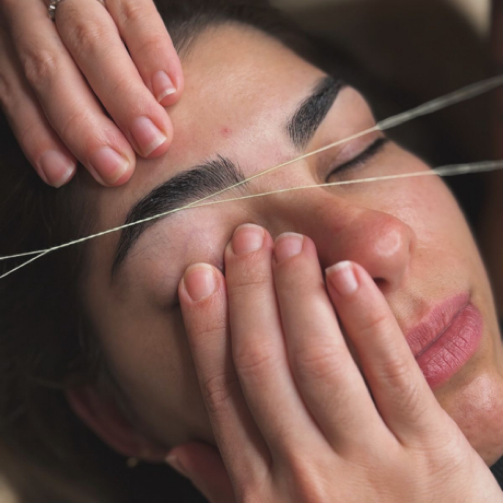Brow Threading – Mya (New Artist) at Brow’s By Anna permanent make up studio& Brow design in Illinois, IL