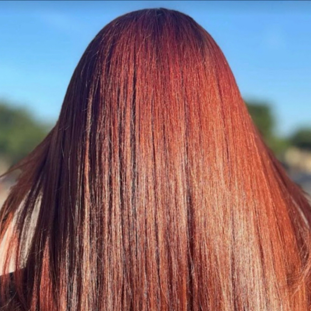 Blouw Out at Weaves blowouts and styles in Atlanta, GA