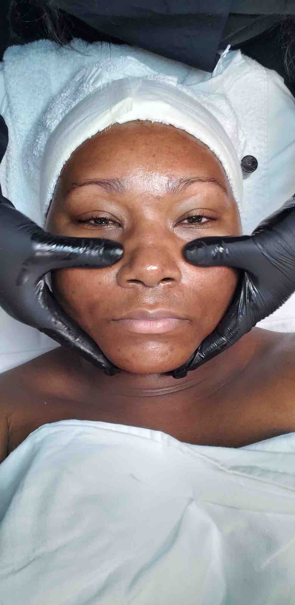 Deep Pore Detox Treatment