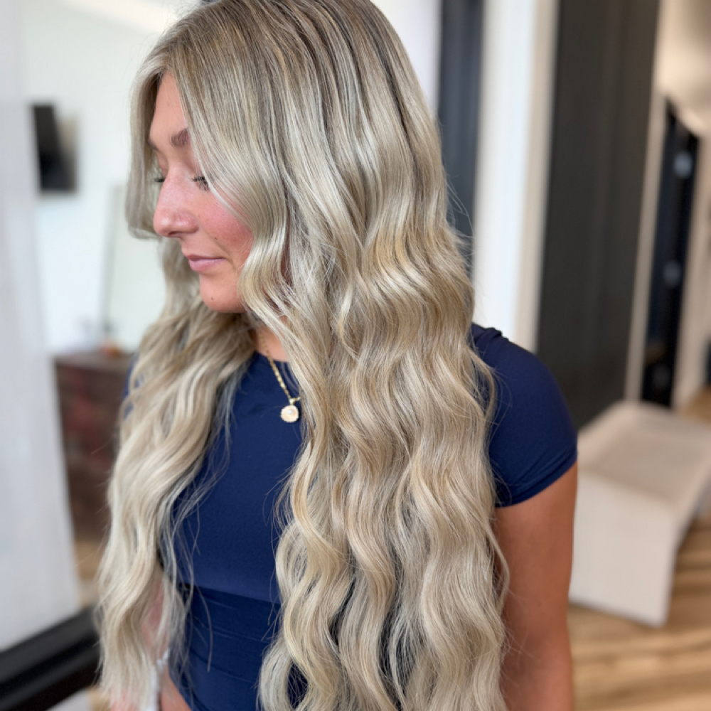 Shampoo Style (Extensions) at Ivory Wild x Lexy Redinbo in Lafayette, IN