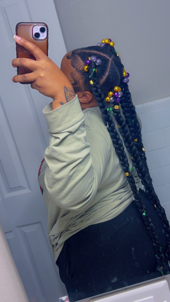 4 Jumbo Braids Thigh Length
