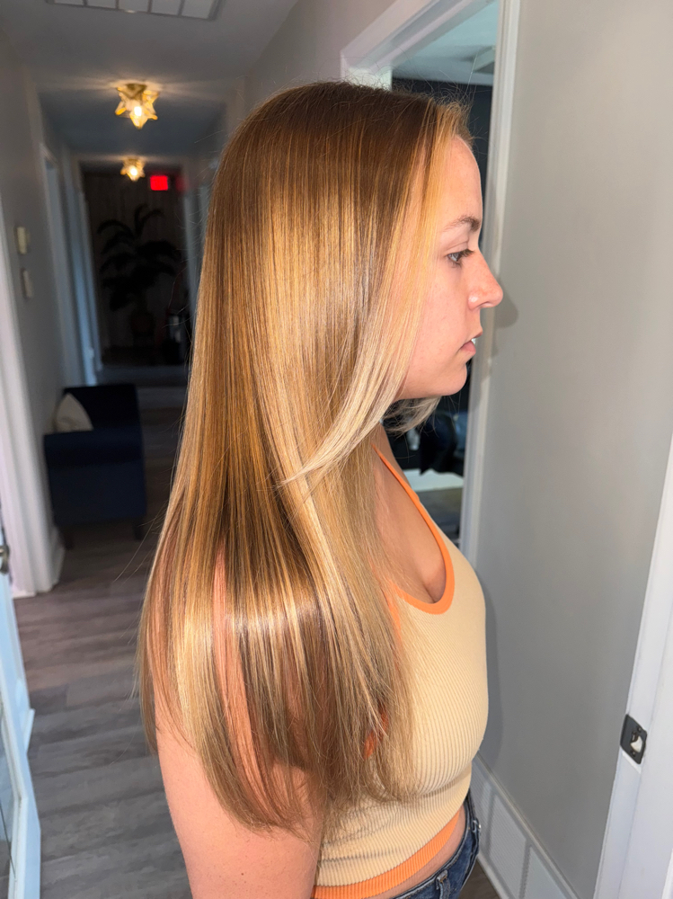 Mini Balayage With Gloss
