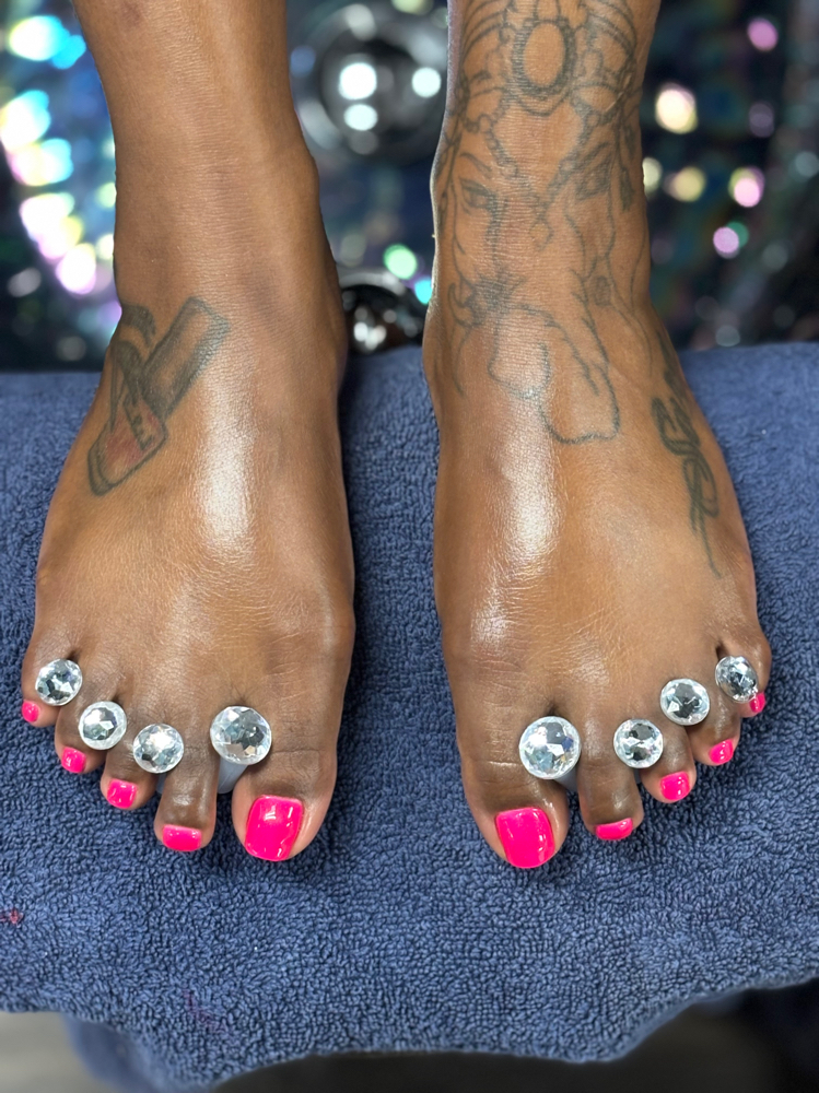 Gel Pedicures/Toe Services