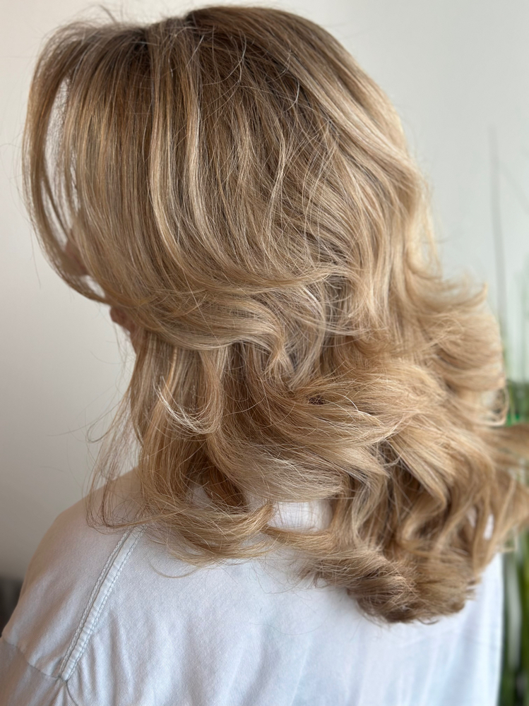 Luxe Blonding