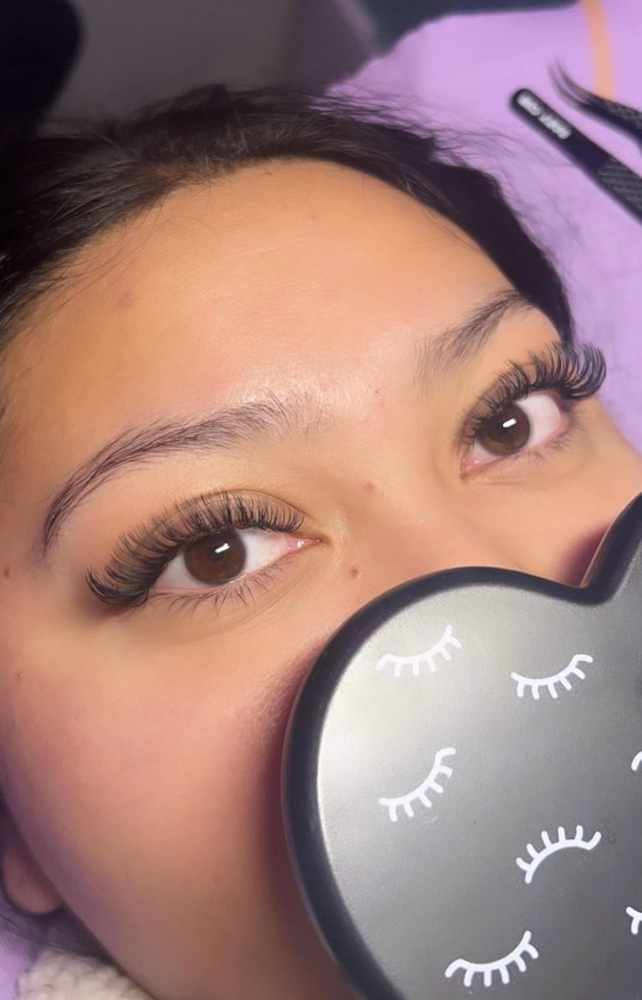 Wet Set Eyelash Extentions