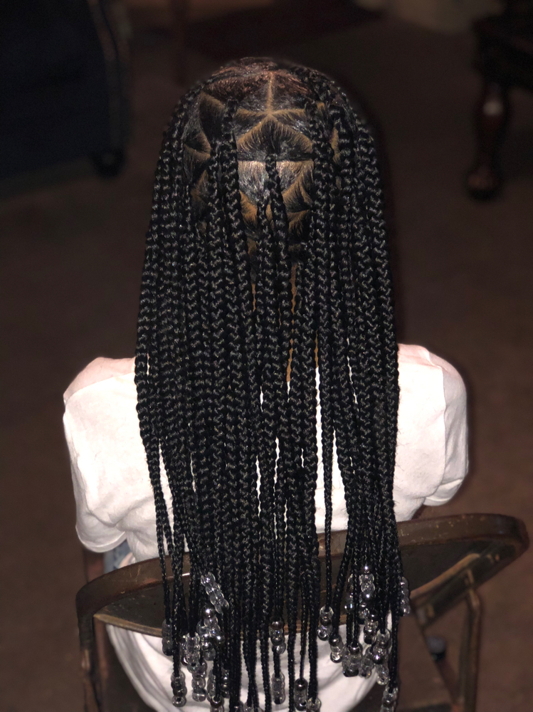 Triangle Part Knotless Braids