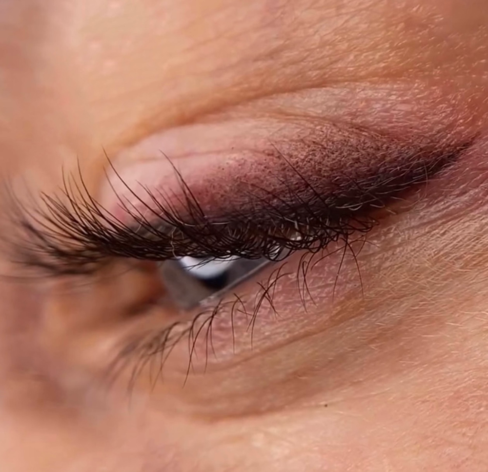Permanent Eyeliner With Shadow