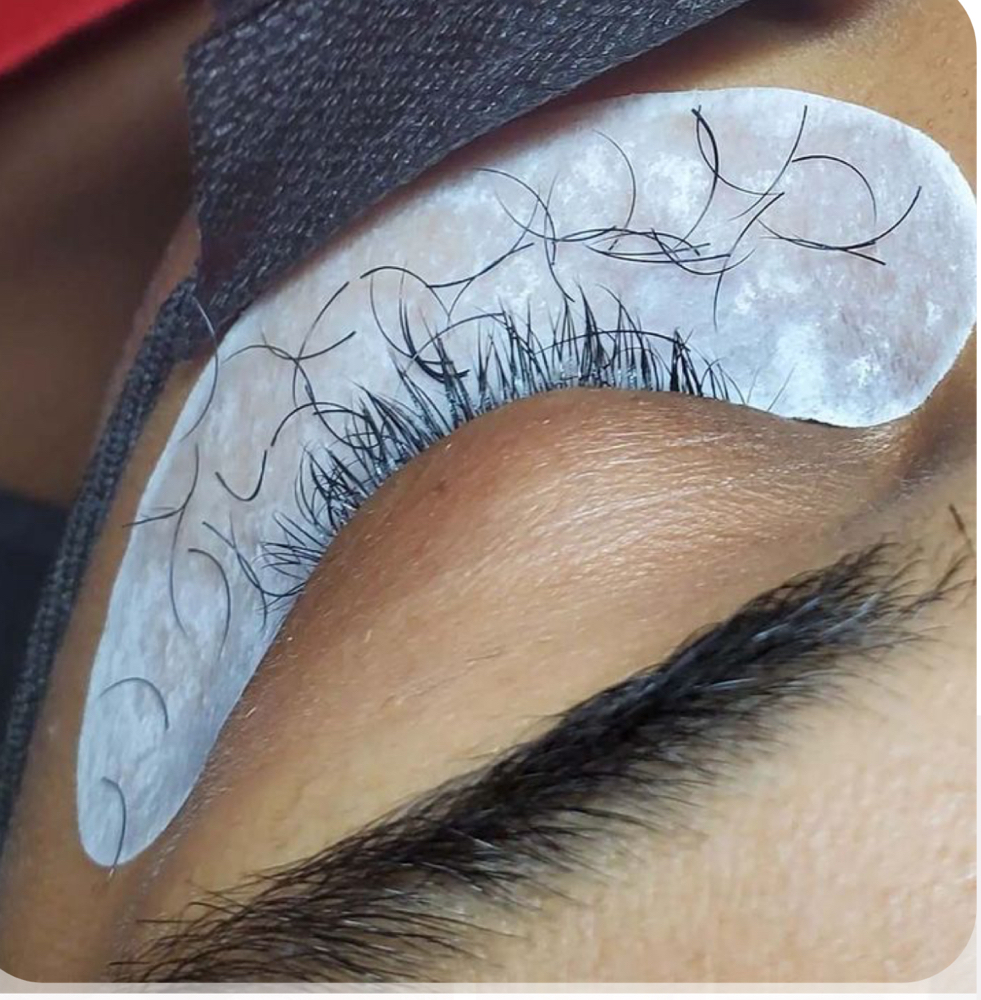 Lash Removal
