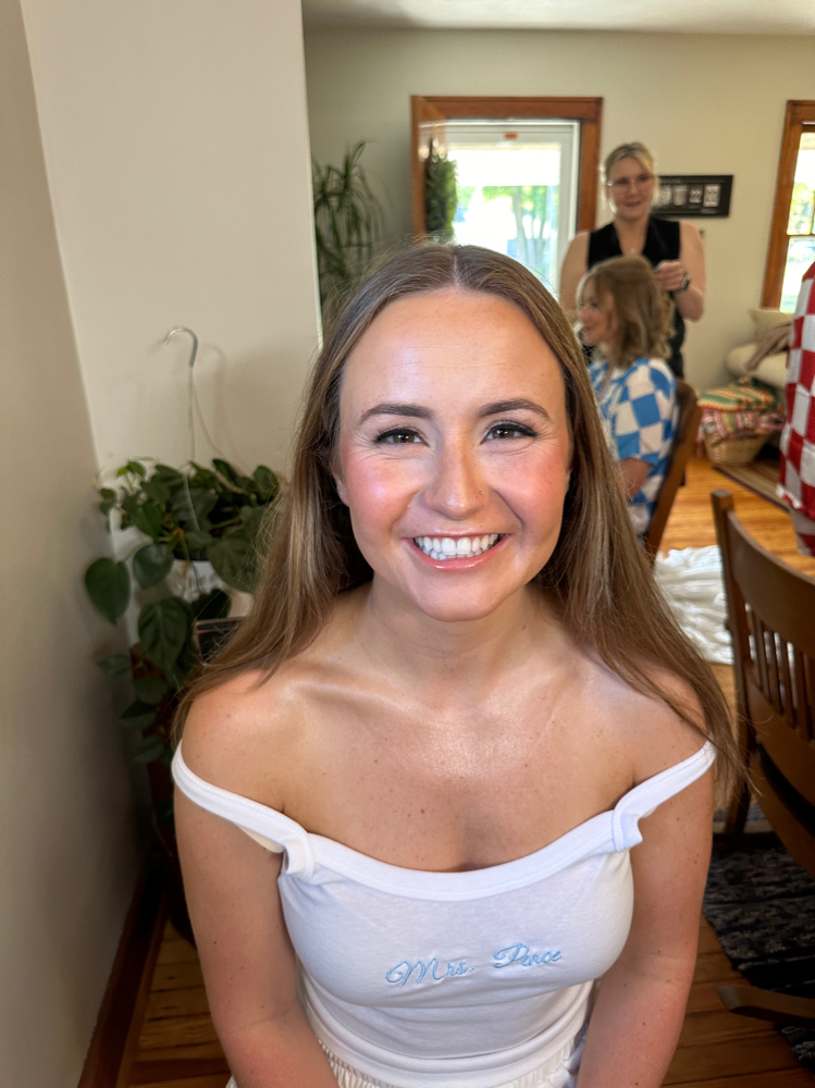 BRIDE - Hair or Makeup