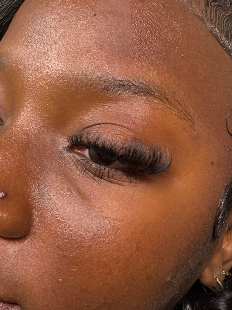 Custom Light Volume Lash Set