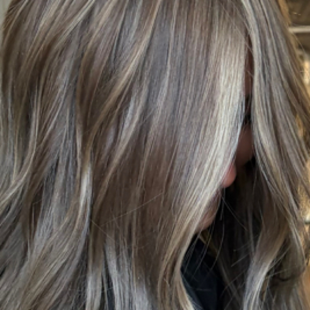 mini blonding at by emma kate in Hartselle, AL