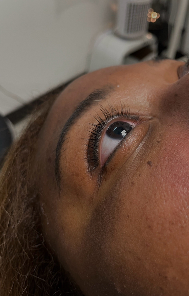 Lash Lift / Levantamento de pestaña at Luna Esthetix in Bridgeville, DE