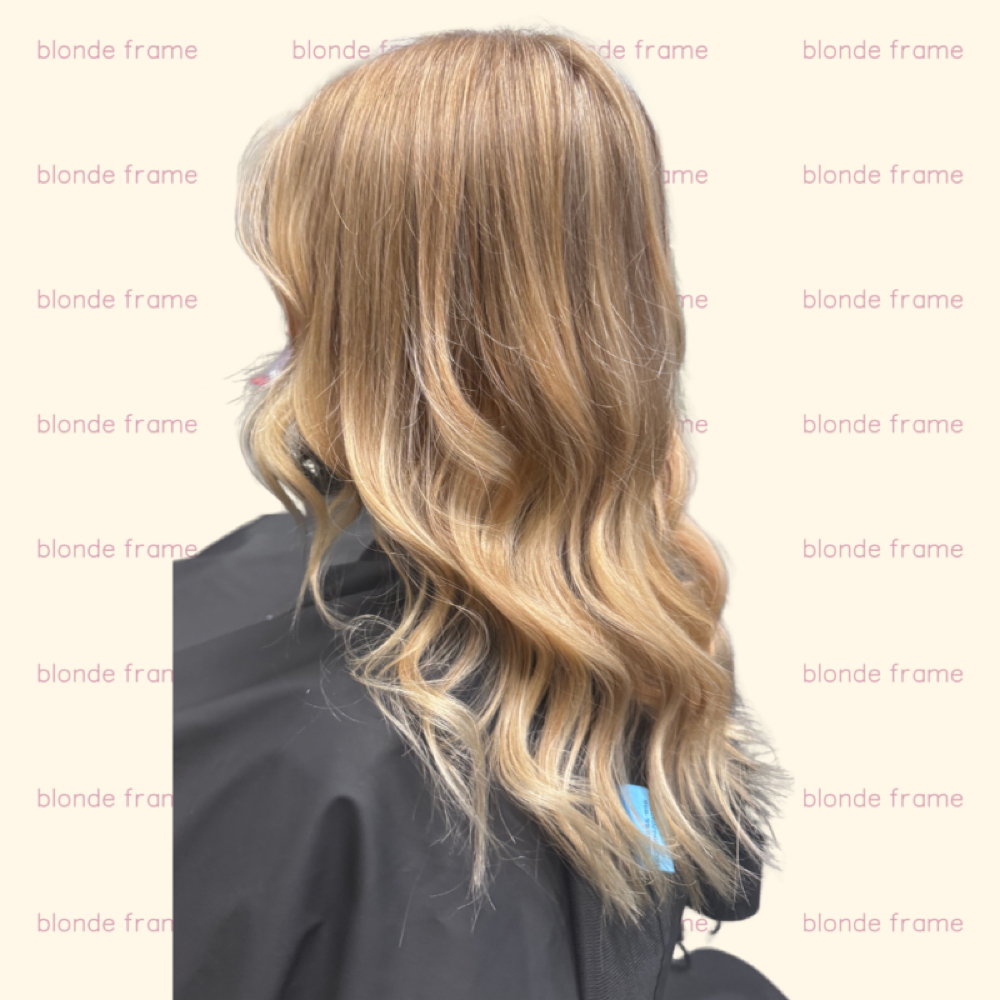 Blonde Frame at The Mane Chair By Jenna Rae in Gainesville, FL
