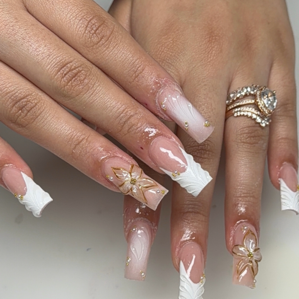Full Nail Set at Strandsofbeauty in Hamilton Township, NJ