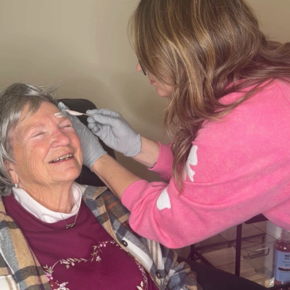 Waxing- Eyebrow Wax at It's Aesthetically Jess in Swansea, IL