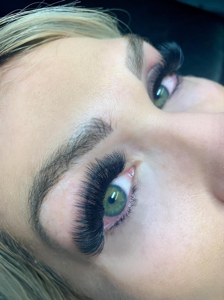 Volume Eyelash Extensions