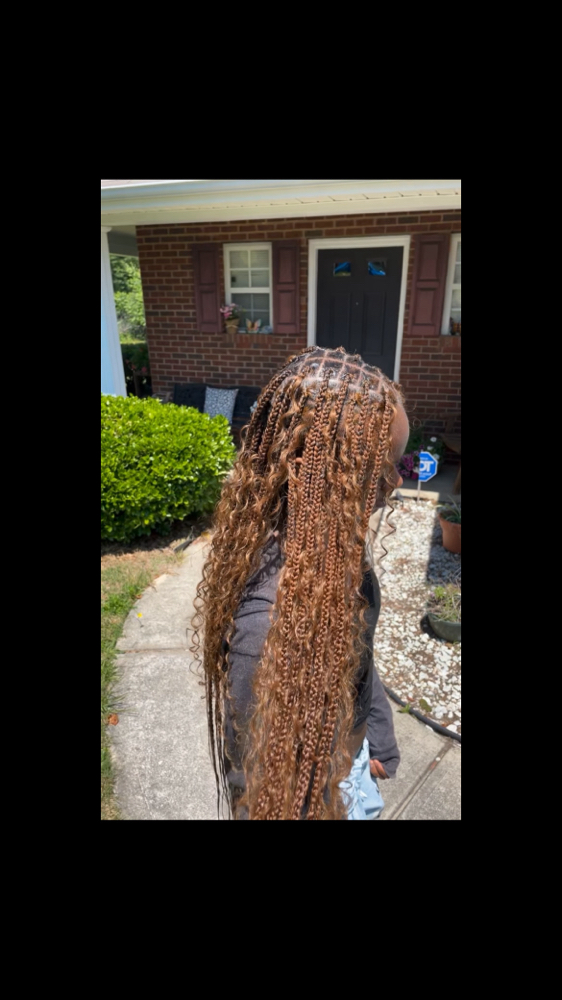 Smedium Knotless braids