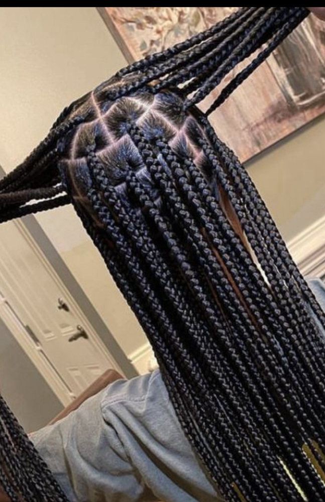 Large Knotless at Braidsby_hami in Seattle, WA