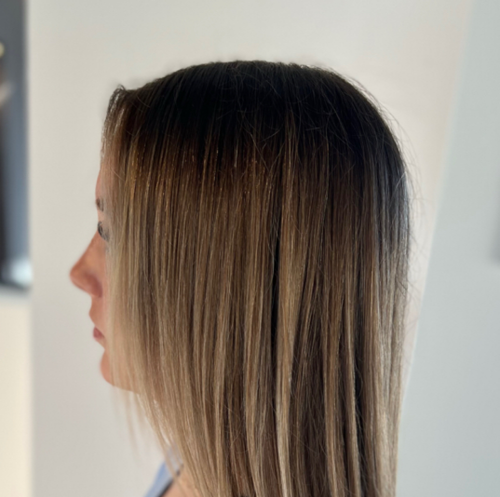 Root Melt at Bewitch Cosmetology in Springfield, MO