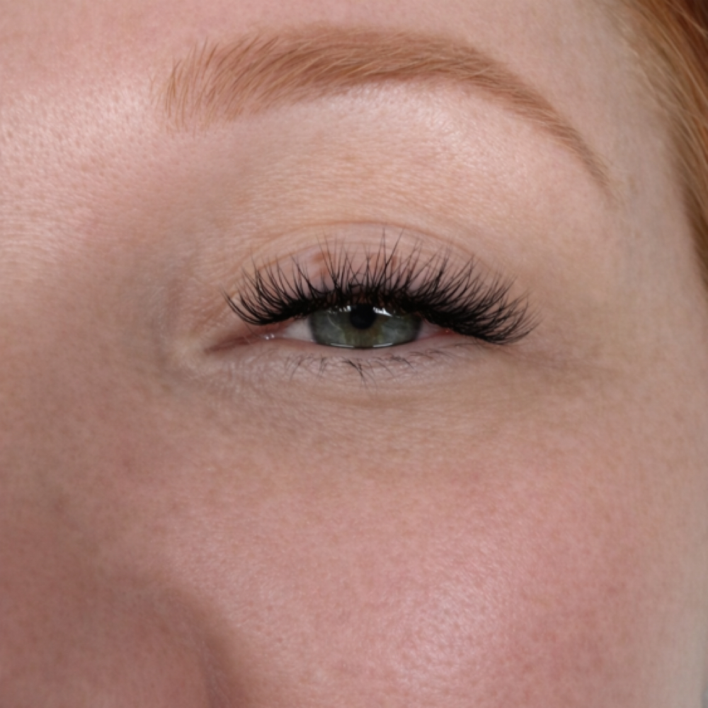 Volume Full Set at EverLash Georgetown by Huyen Pham . 1010 Wisconsin Ave NW Suite 330 in Washington, DC