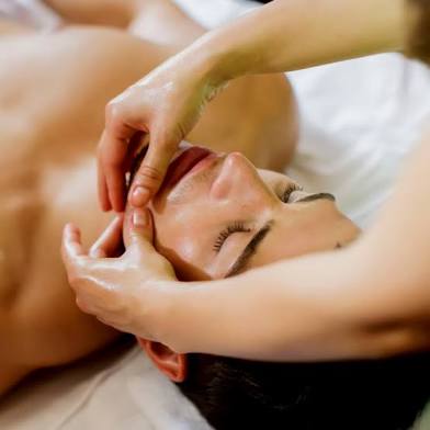 Lymphatic Drainage Facial at Sóluna Aesthetics in Rochester, MN