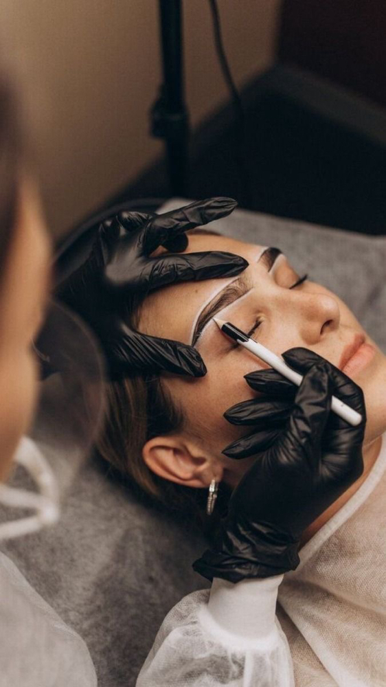 Brow Tint