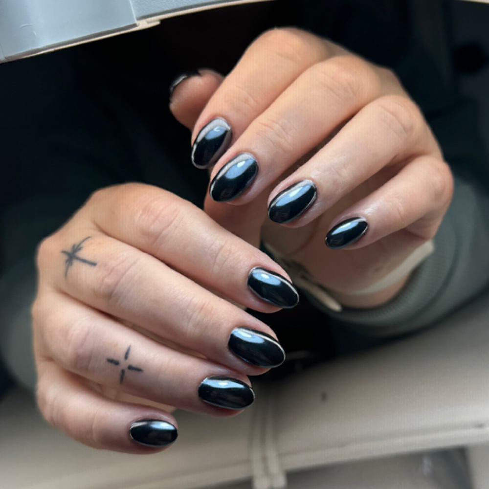Solid Color + Chrome at Leo’s Nailwork in Greenville, SC