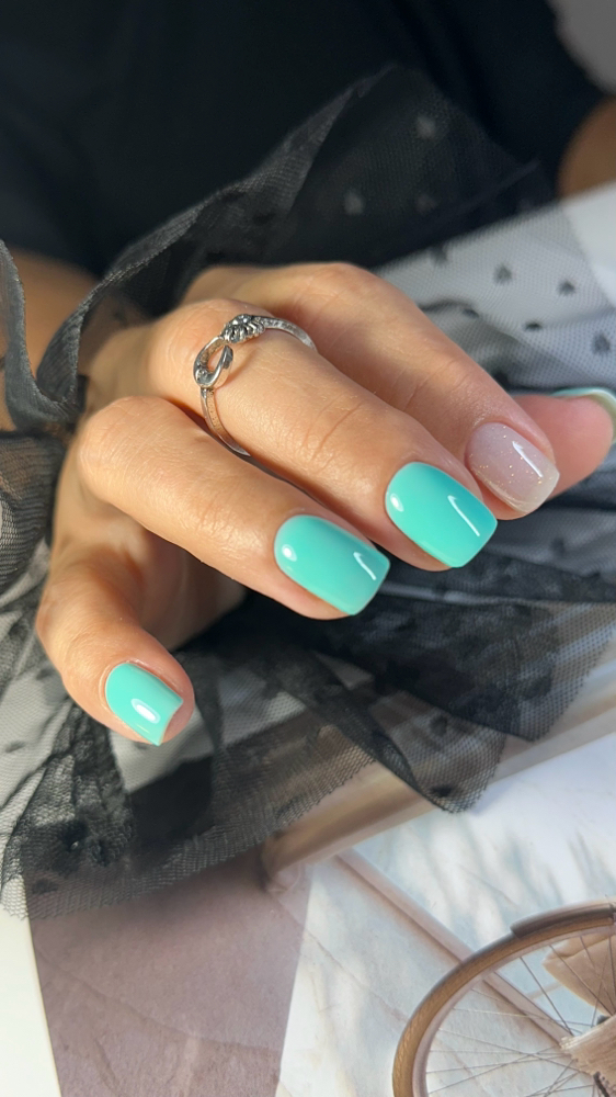 Manicure with Hard Gel
