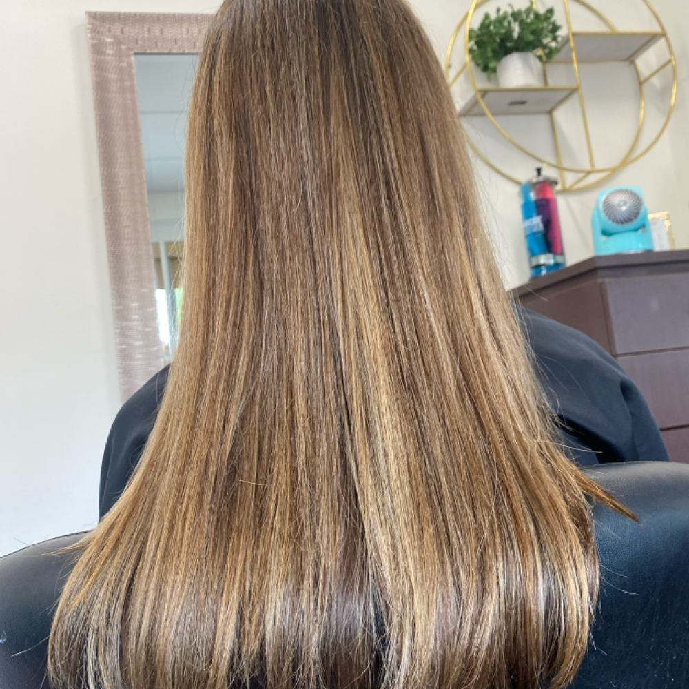 Bronzed Brunette at Beauty and the suite in Danvers, MA