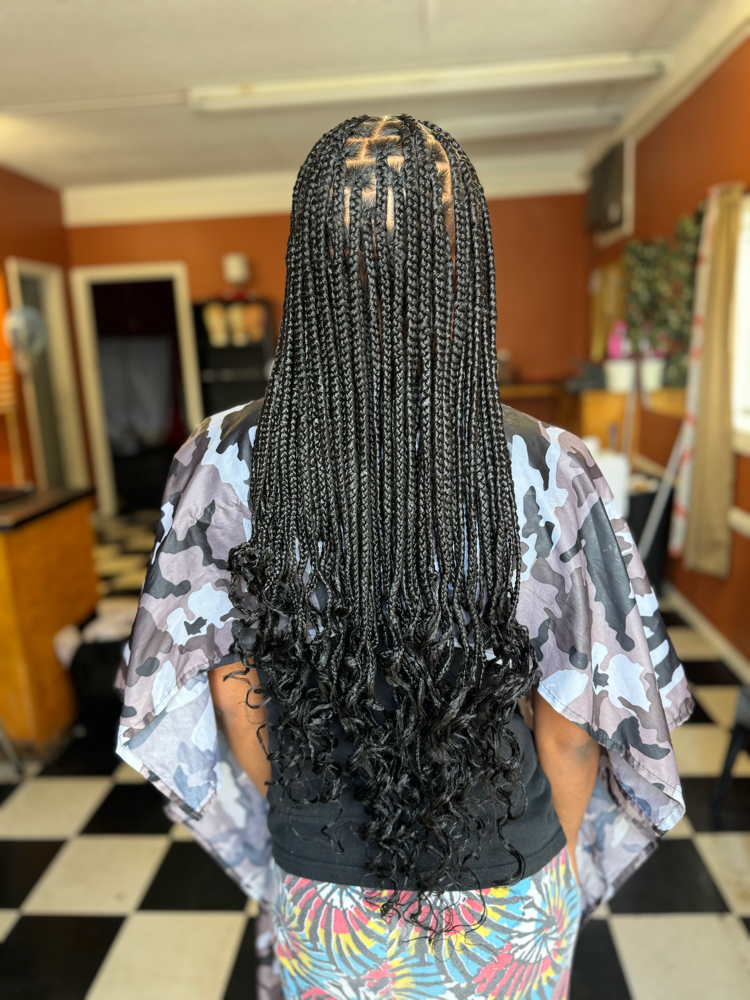 Medium Knotless Braids
