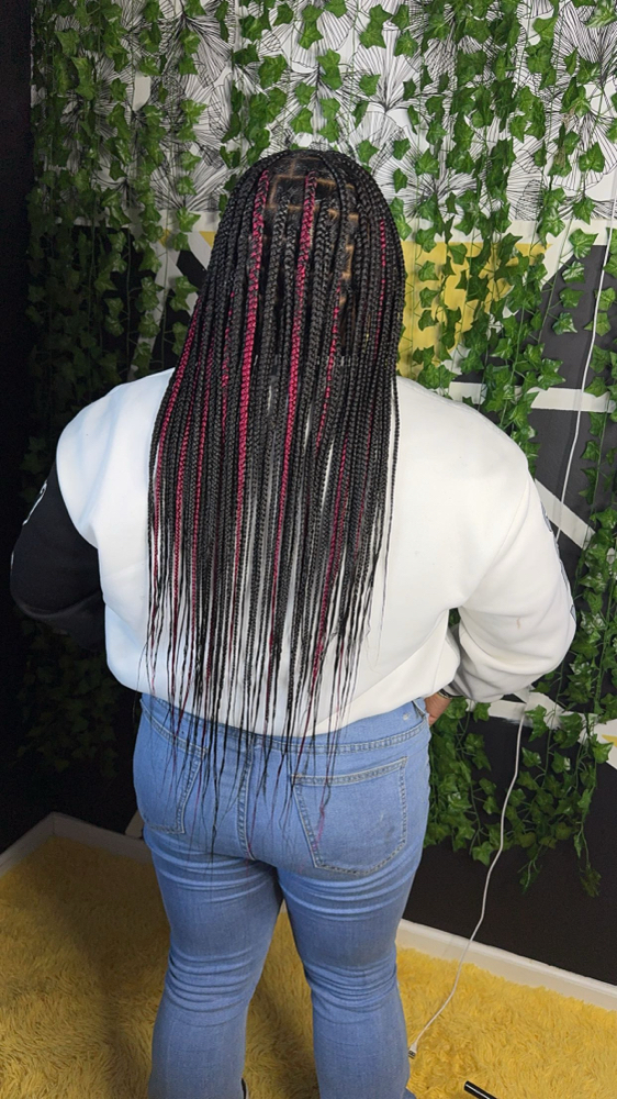 Medium Knotless Braids