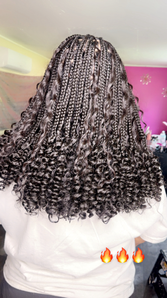 Short bob braid or twist