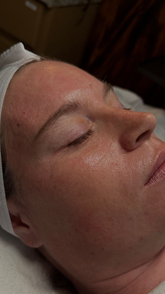 Ultimate Glow Facial