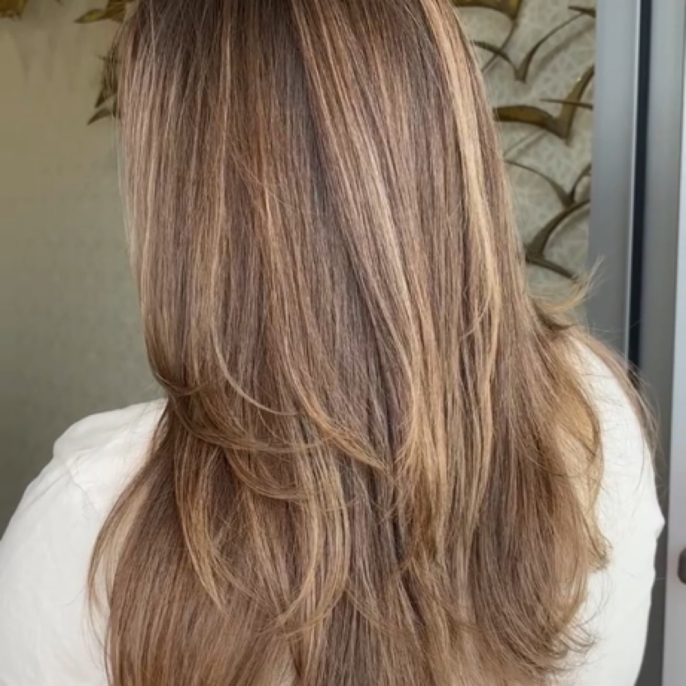 Blow Out For 1A-3A at Tela’s Hair Lounge in Woodstock, GA