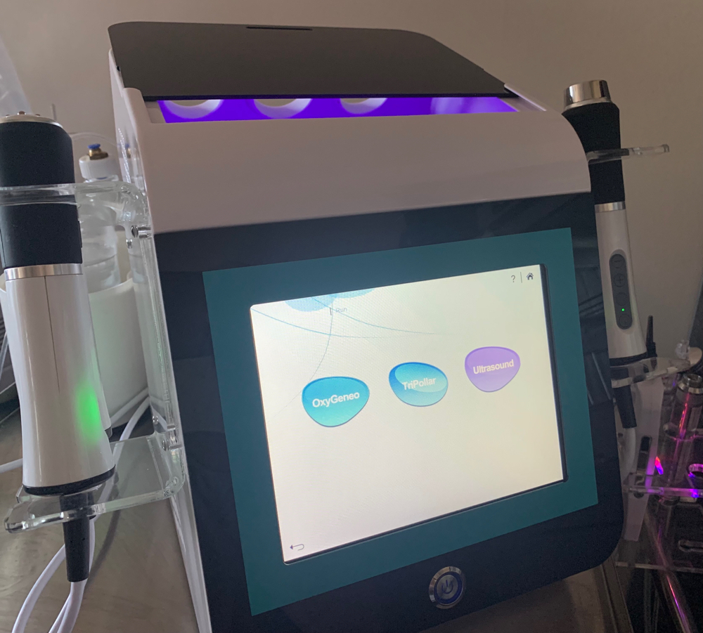 OxyGeneO Facial Microdermabraision