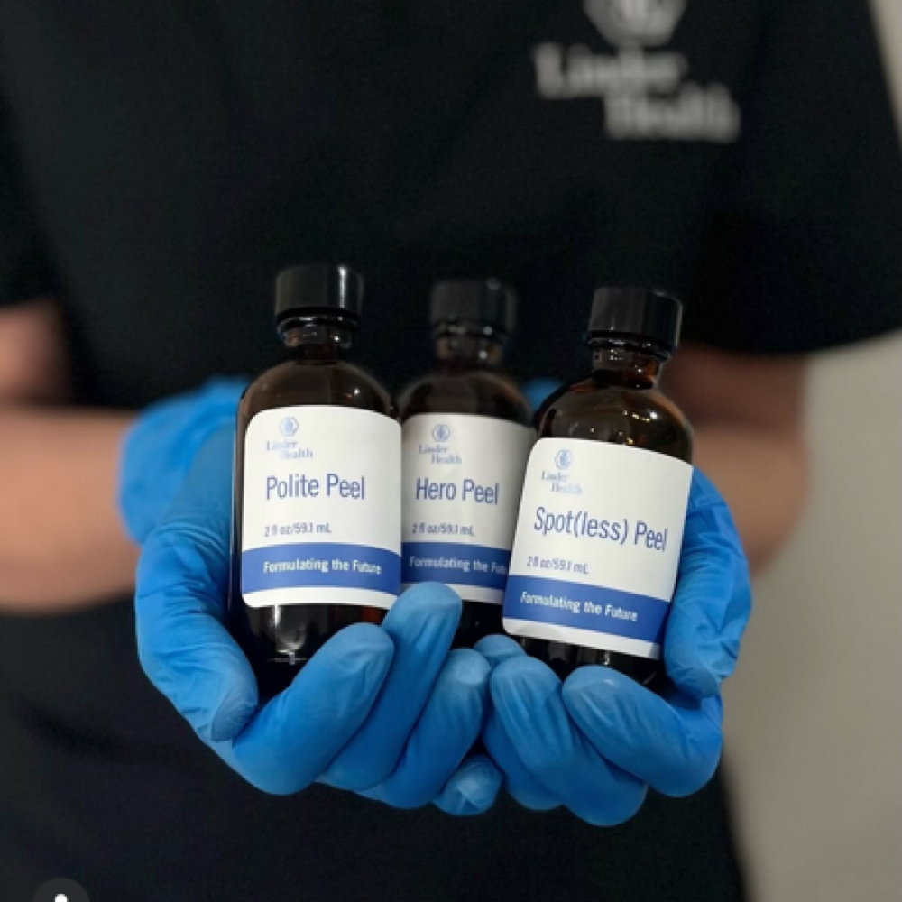 Breakout Banisher Peel + Dermaplane at SKNFORM in Phoenix, AZ