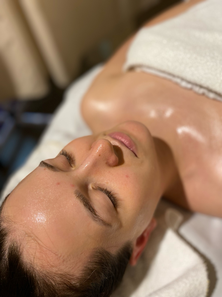 Mae’d Clear Facial