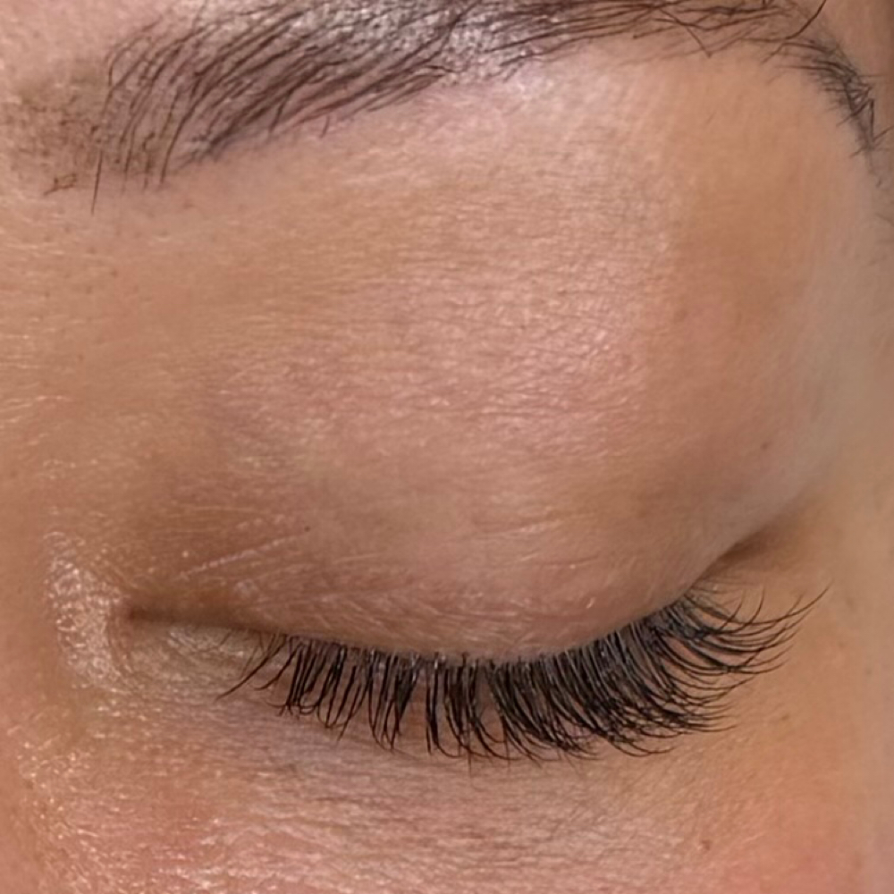 Natural 1/2 Set at EverLash Georgetown by Huyen Pham . 1010 Wisconsin Ave NW Suite 330 in Washington, DC