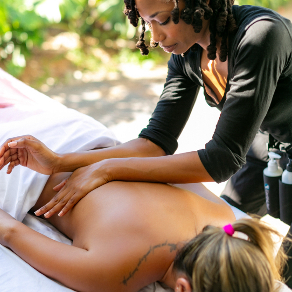 45 Minute Targeted Relief at Smooth Motion Spa in Miami, FL