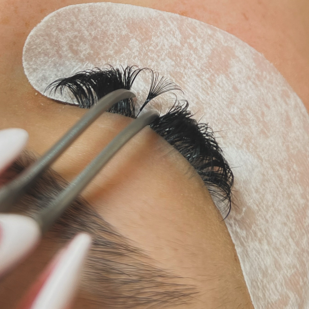 Lash Fill at Sinhoui Emporium in Chula Vista, CA