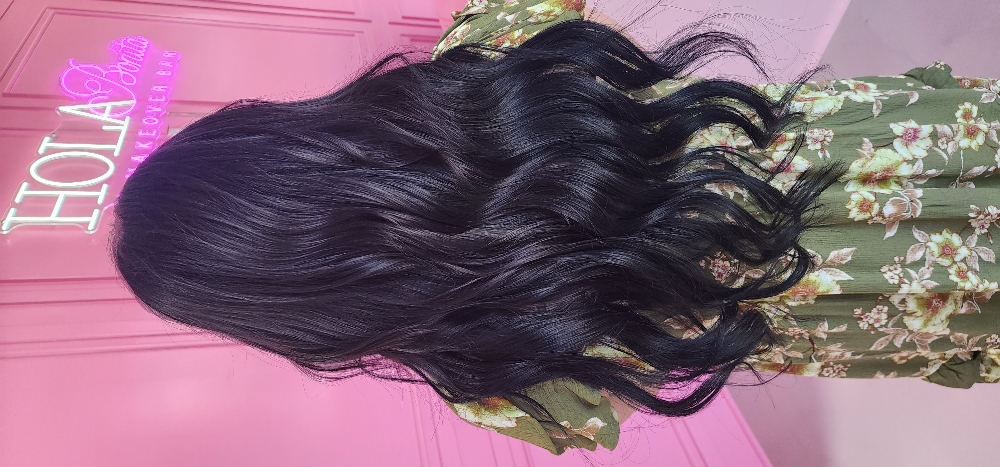 Hand-tied Extensions