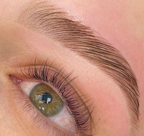 BROW LAMINATION