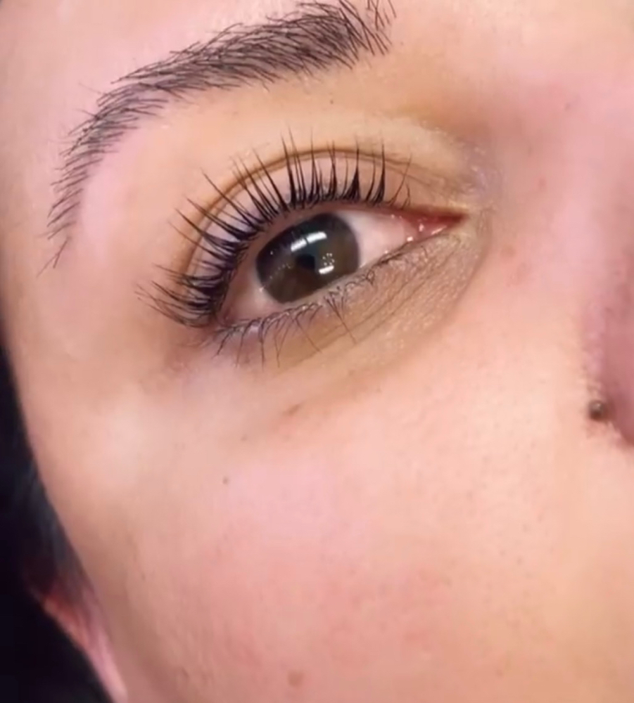 Lash Lift + Tint